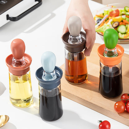 Brush Cover Integrated Kitchen Silicone Small Barbecue Brush Oil Bottle